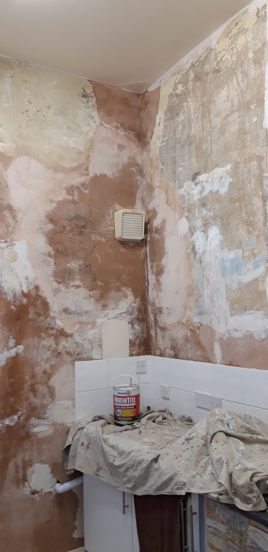 Joe Hewett Painter & Decorator — Photos 13